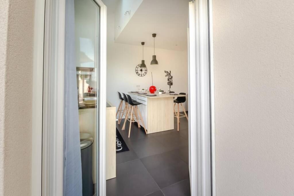 New York House Apartment Villejust Ngoại thất bức ảnh