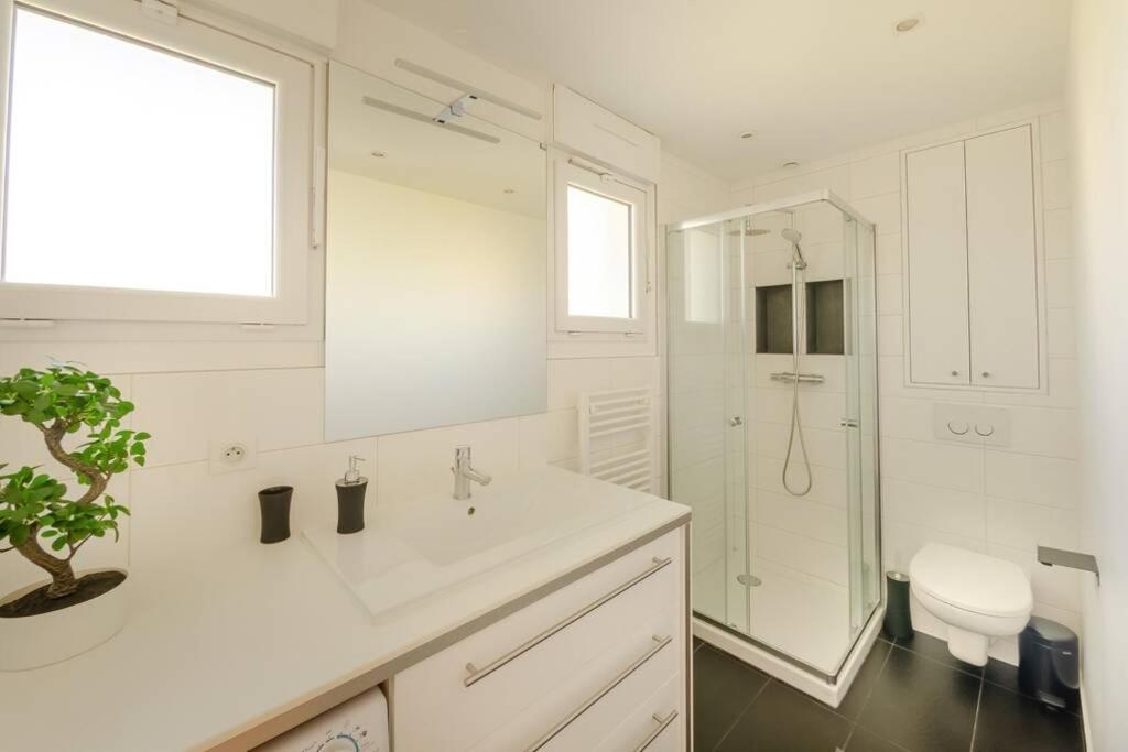 New York House Apartment Villejust Ngoại thất bức ảnh